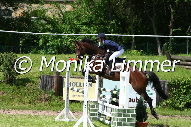 005M5346_Liberty_L Springen.JPG